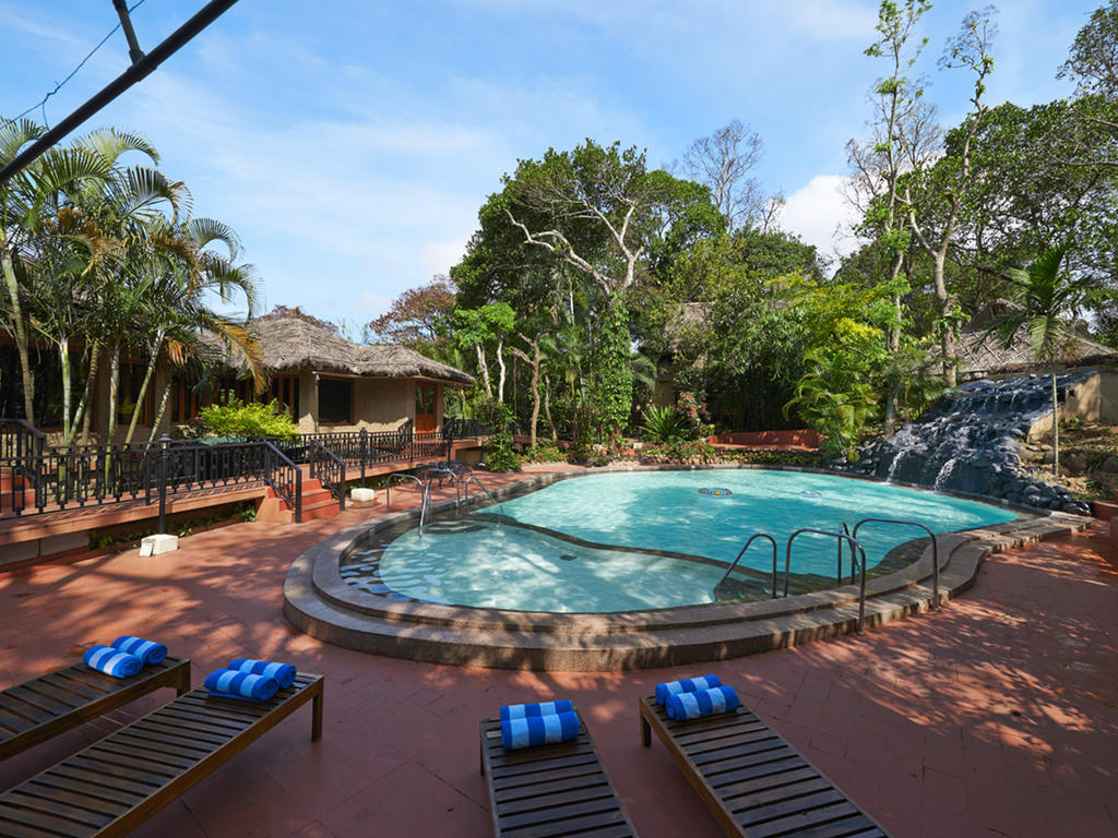 Hotel Club Mahindra Thekkady Esterno foto