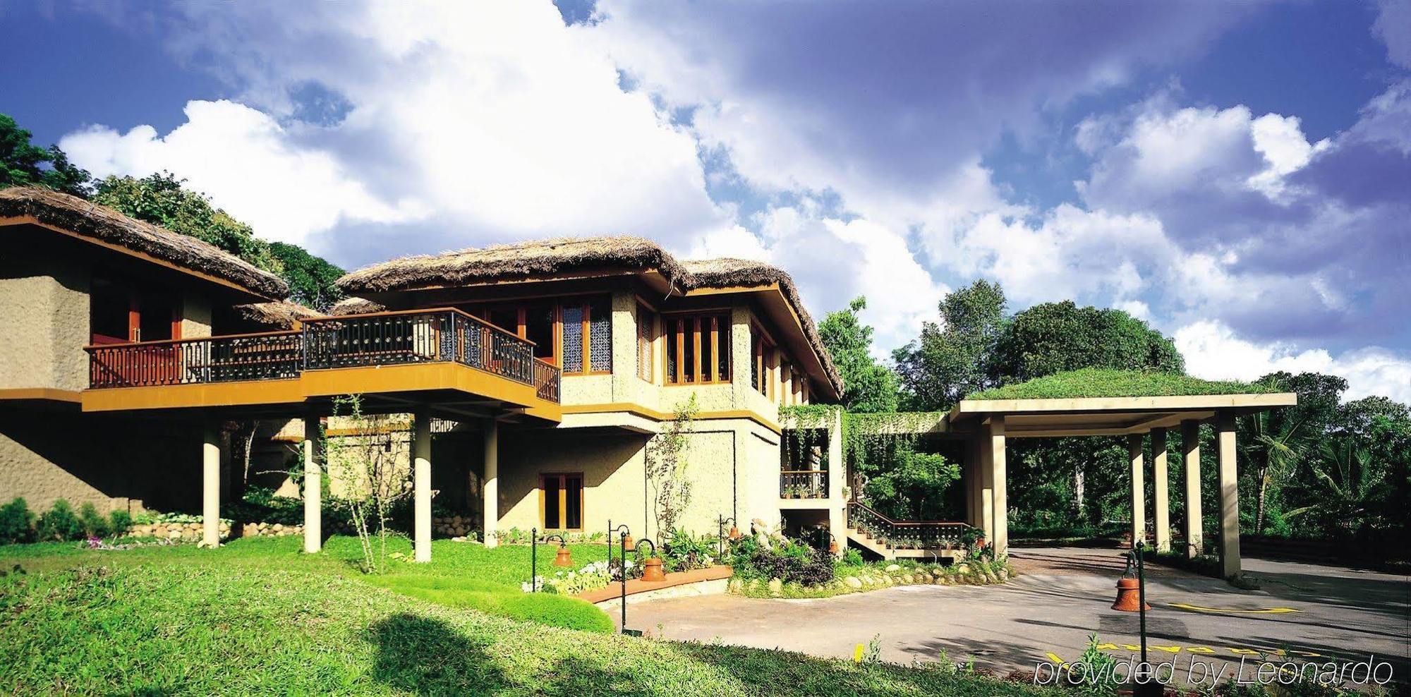 Hotel Club Mahindra Thekkady Esterno foto